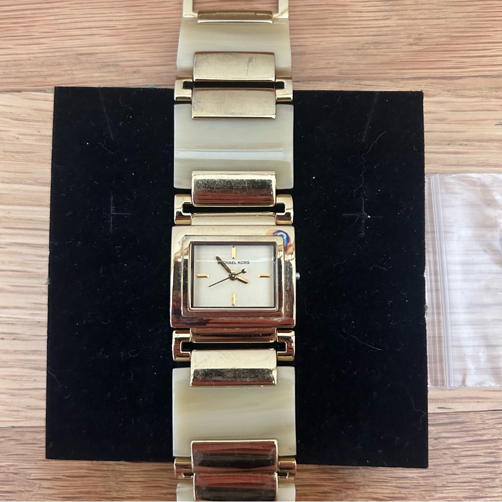 Michael Kors Gold and Shell Links Watch